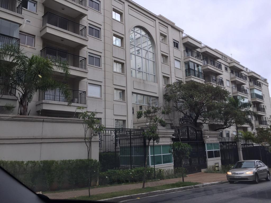 Condominio Menara Morumbi Apartamento São Paulo